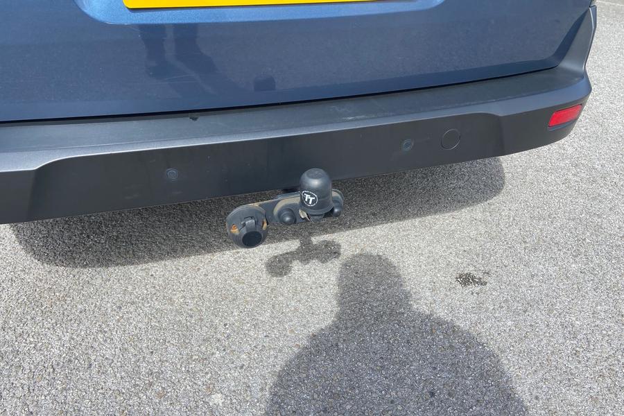 Ford TOURNEO CONNECT Photo autoimg-19befbf4f3463c2feccfc9b16865c298485904e4.jpg