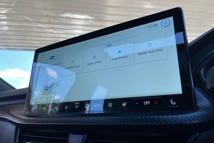Ford Kuga Photo autoimg-19c07e3e6f6b9962af562de77b5fb2bb946907e2.jpg