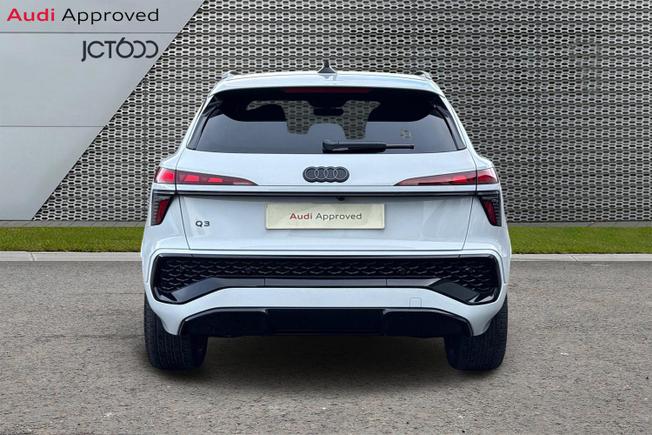 AUDI Q3 Photo 7