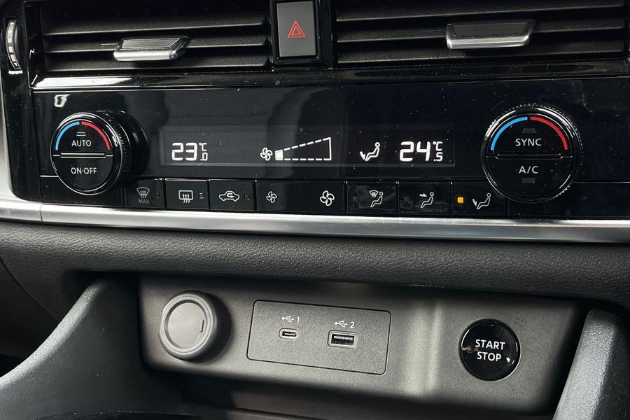 Nissan X-Trail Photo autoimg-19c2b7fd06b970bd424bf67a984440d1f3be924f.jpg