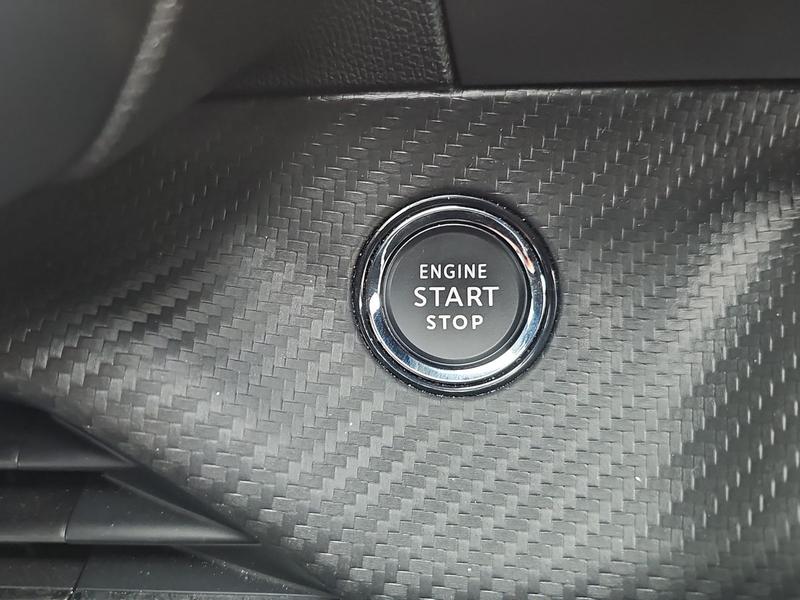 Used Peugeot 2008 NU23GVX 36