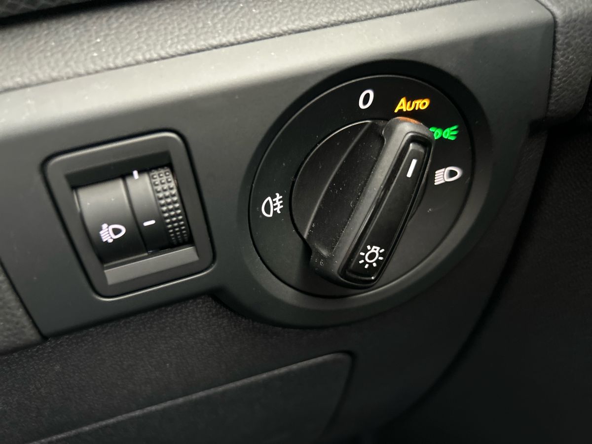 Volkswagen T-cross Photo autoimg-19c3b96fc73220d95d0f7245be601a0890c482d1.jpg