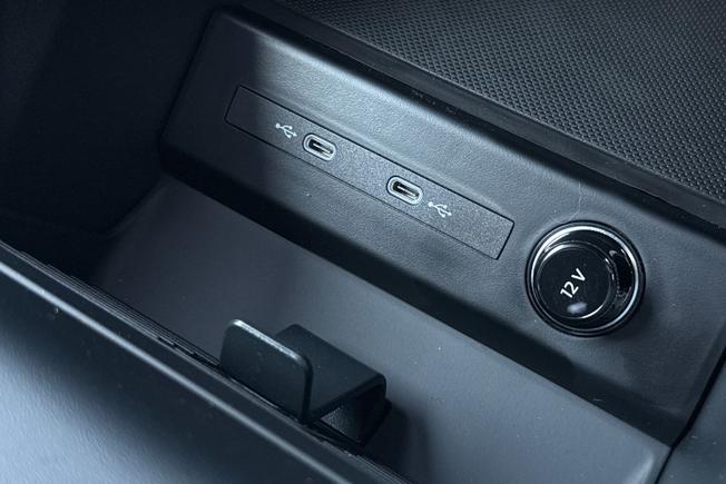 AUDI  Q4 SUV Photo 37