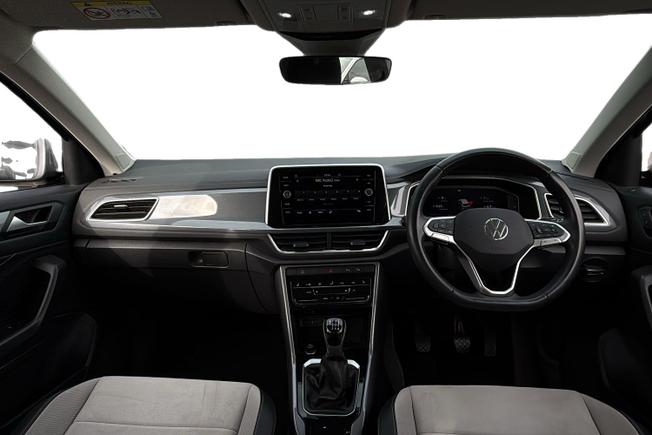 VOLKSWAGEN T-Roc Photo 10