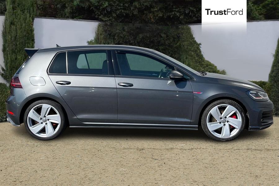 Volkswagen GOLF Photo autoimg-19c9bf32d9b4bc94cf7b8347818ab44e94ccd5ac.jpg