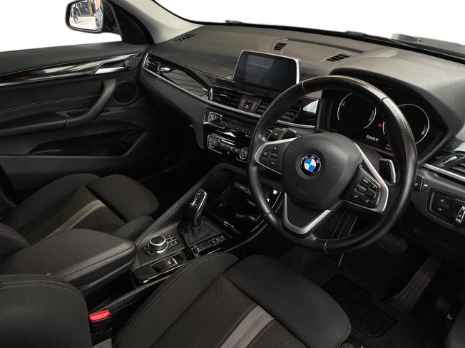 BMW X1 Photo 6