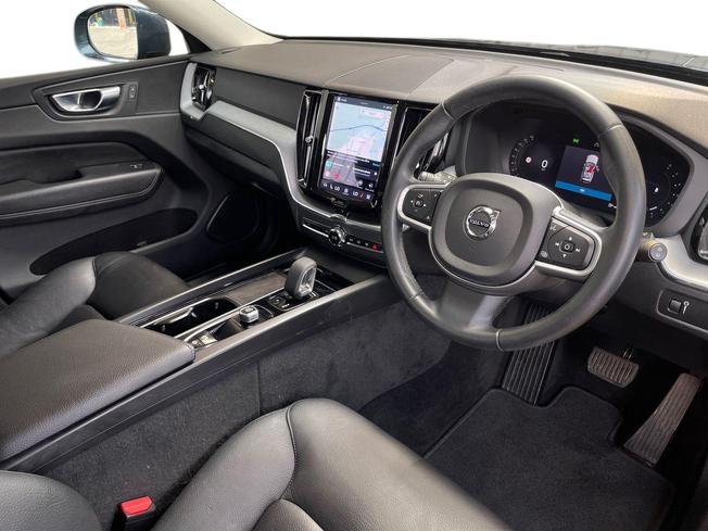 VOLVO XC60 Photo 6