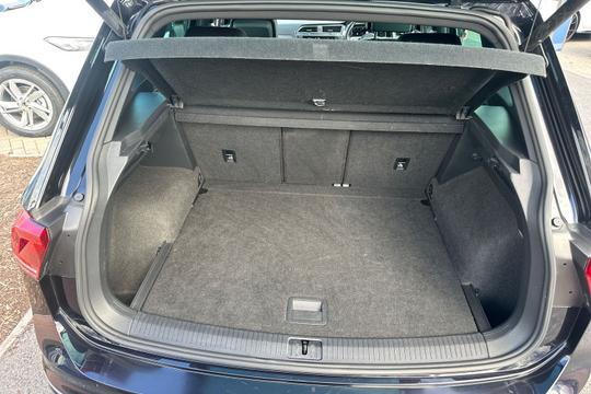 Volkswagen Tiguan Photo autoimg-19cbe7d2be3810561326a11aecac0dd9987d1163.jpg
