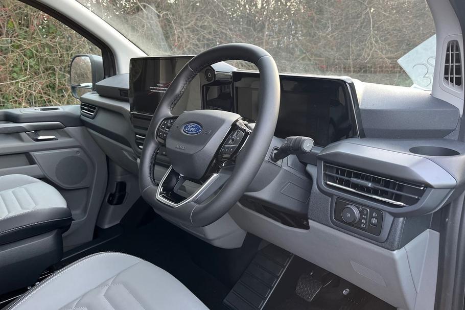 Used Ford E-TOURNEO CUSTOM YB75VRG 13