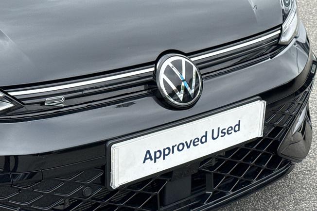 VOLKSWAGEN Golf Photo 50
