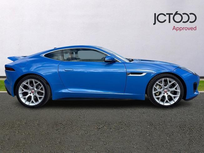 JAGUAR F-Type Photo 4