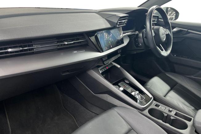 AUDI A3 Photo 2