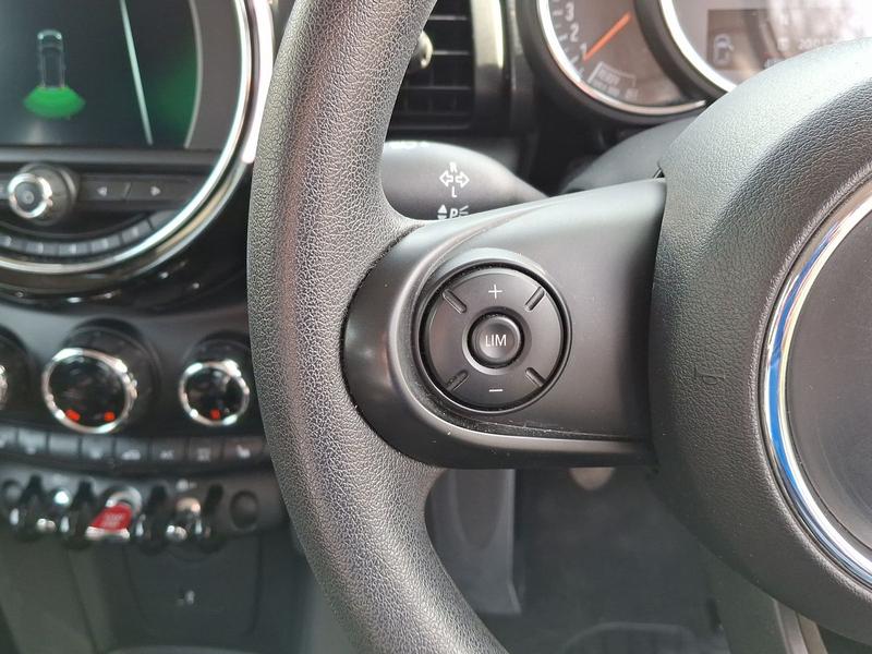 Used MINI Hatch PO19NYR 22