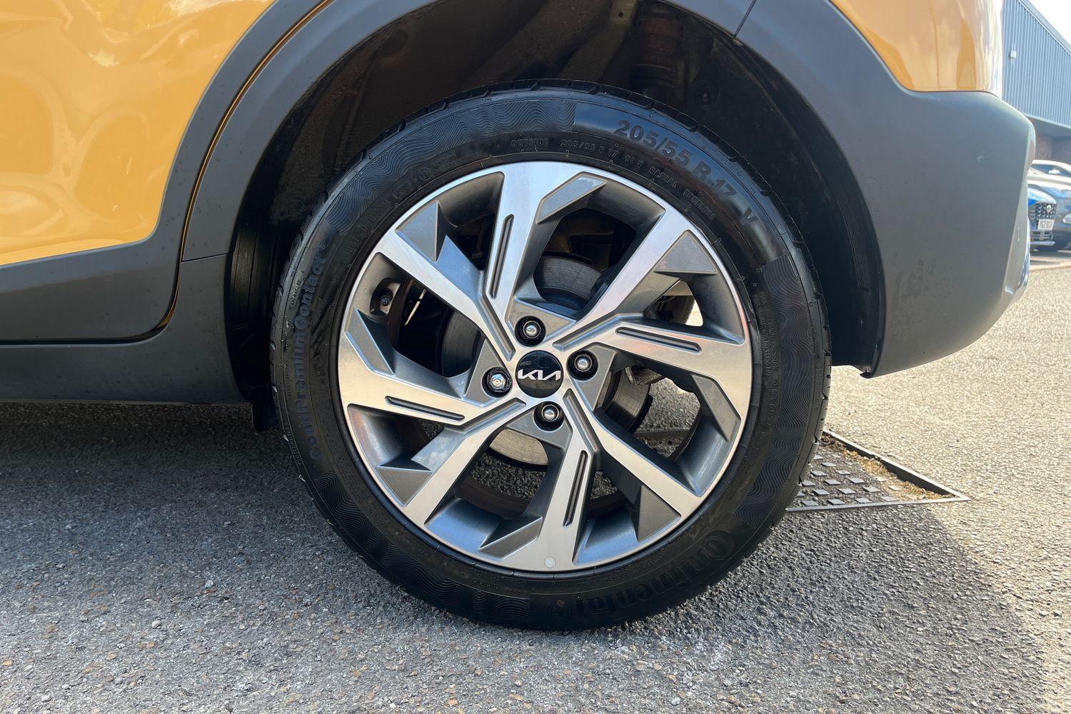 Kia STONIC Photo 24