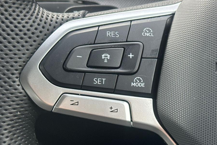 Volkswagen GOLF Photo autoimg-19da73a5795265abf1df4cdb9f5a08abc0dd5305.jpg