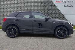 AUDI Q2 Photo 4