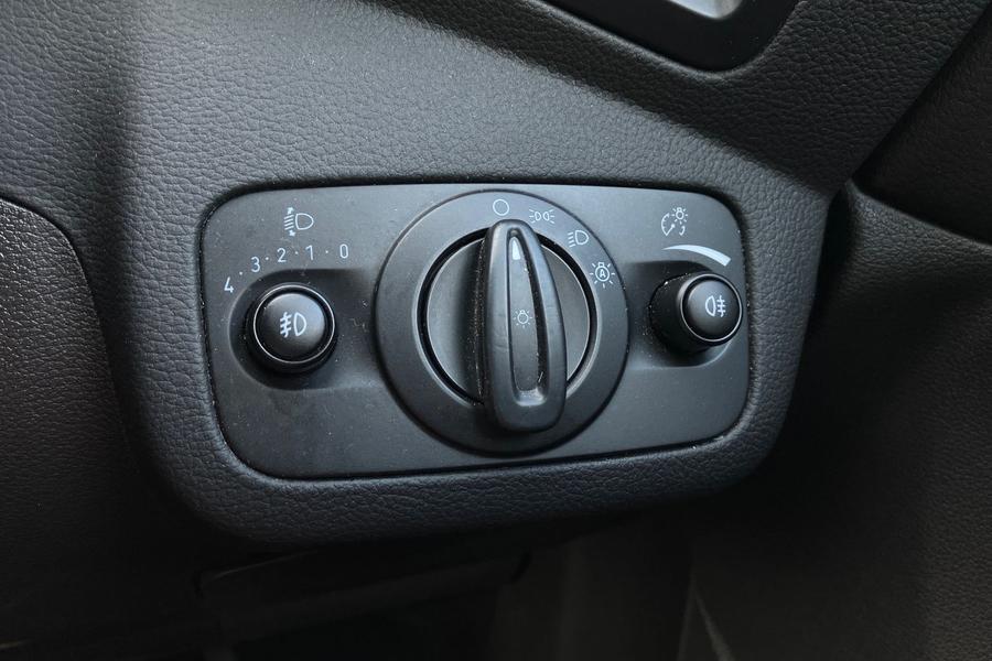 Ford KUGA Photo autoimg-19df1d853397ad39f8dd5e7c0f5db5a53e2ff1ac.jpg