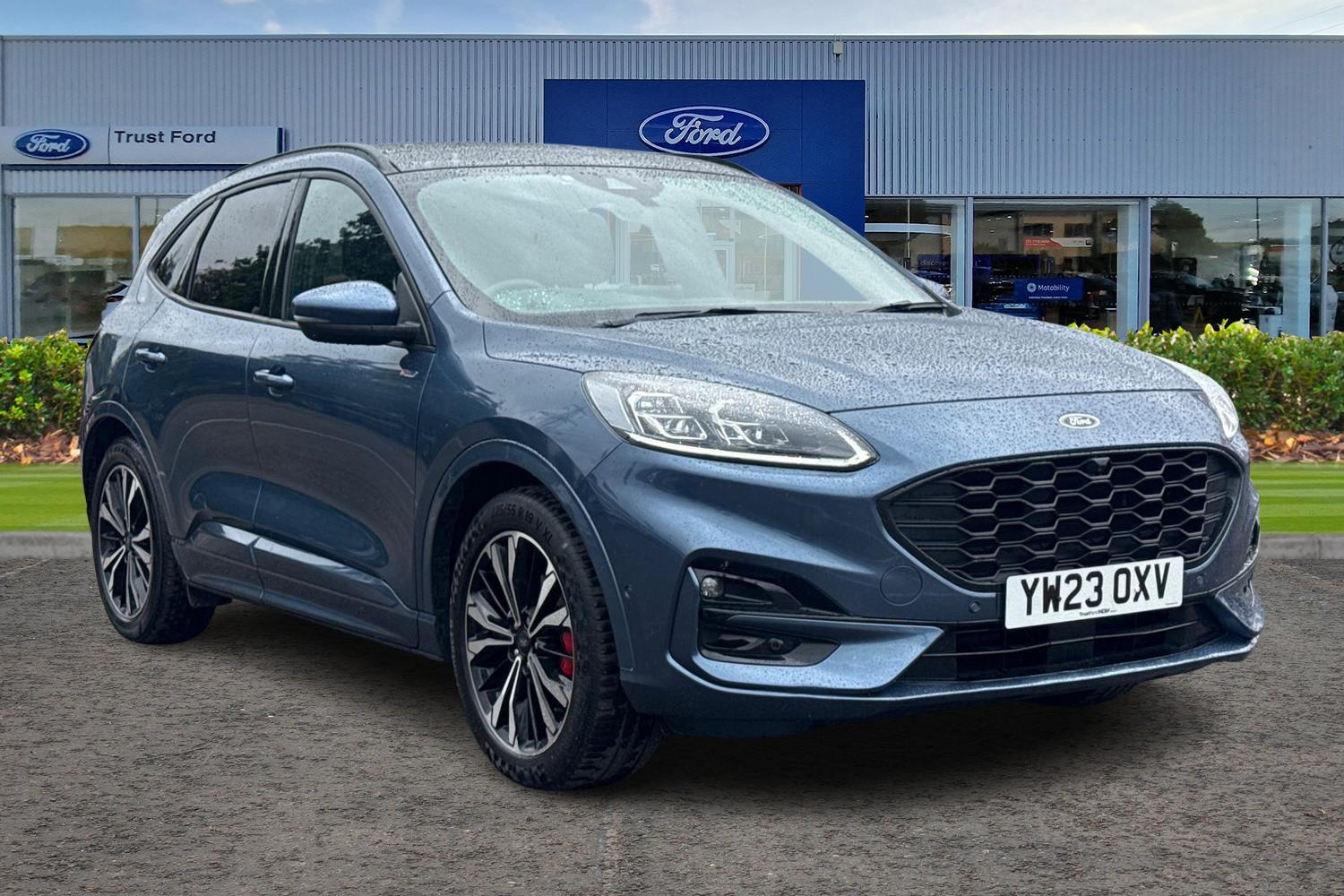 Ford KUGA Photo 0