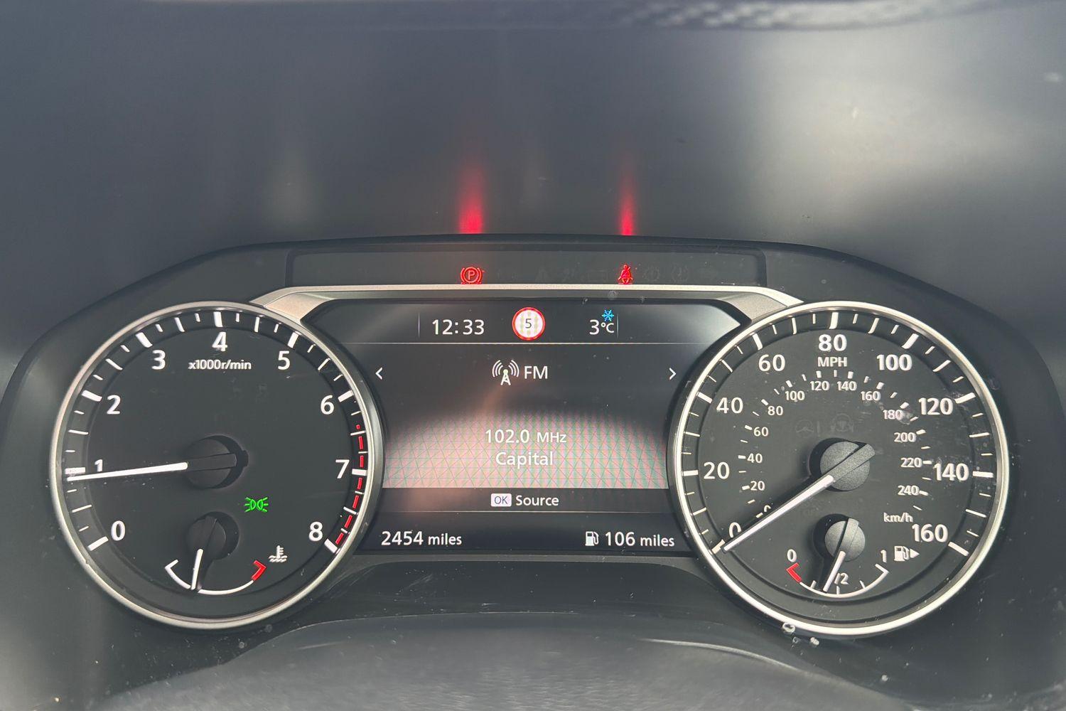 Nissan JUKE Photo 12