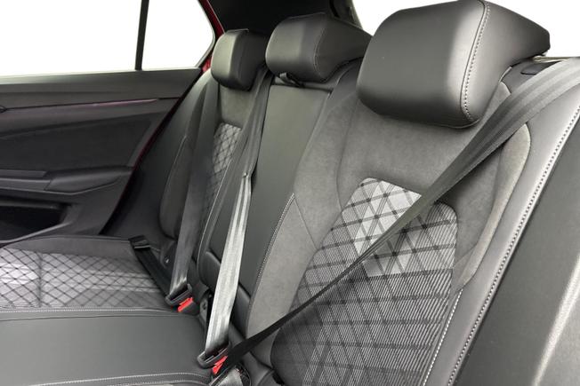 VOLKSWAGEN Golf Photo 9