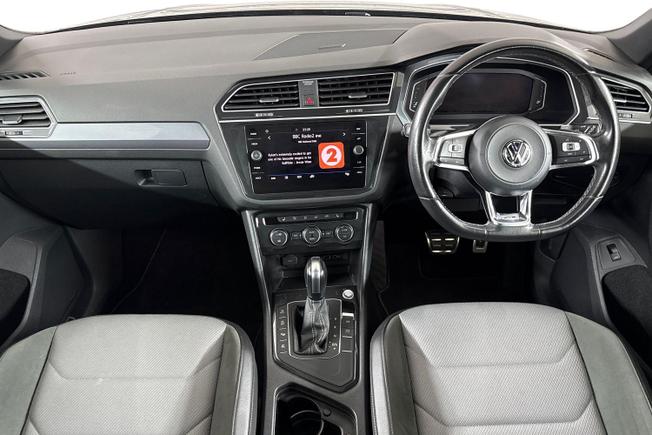 VOLKSWAGEN Tiguan Photo 10