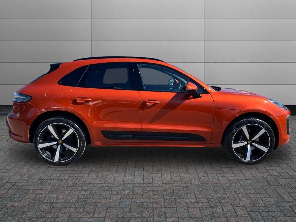 Porsche Macan Photo autoimg-19e9b63879e7f4cc0ed89213f8c5a111faace198.jpg