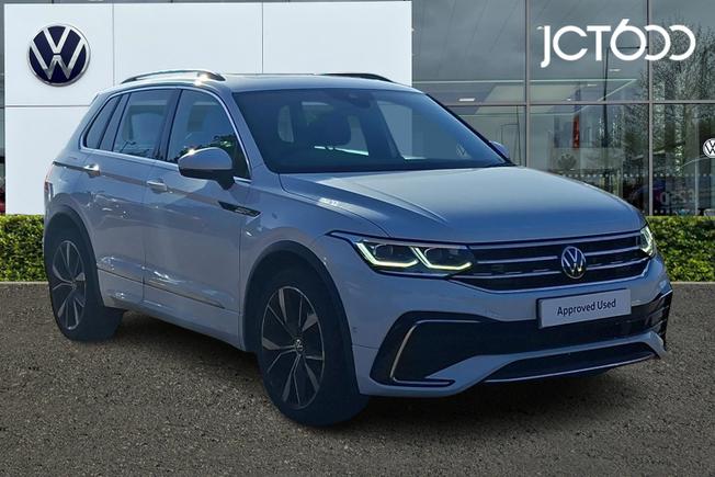 VOLKSWAGEN Tiguan Photo 1
