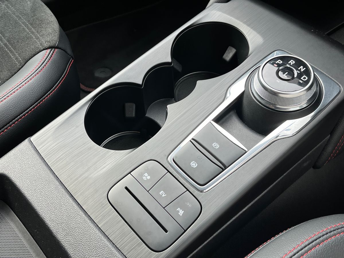 Ford Kuga Photo 13