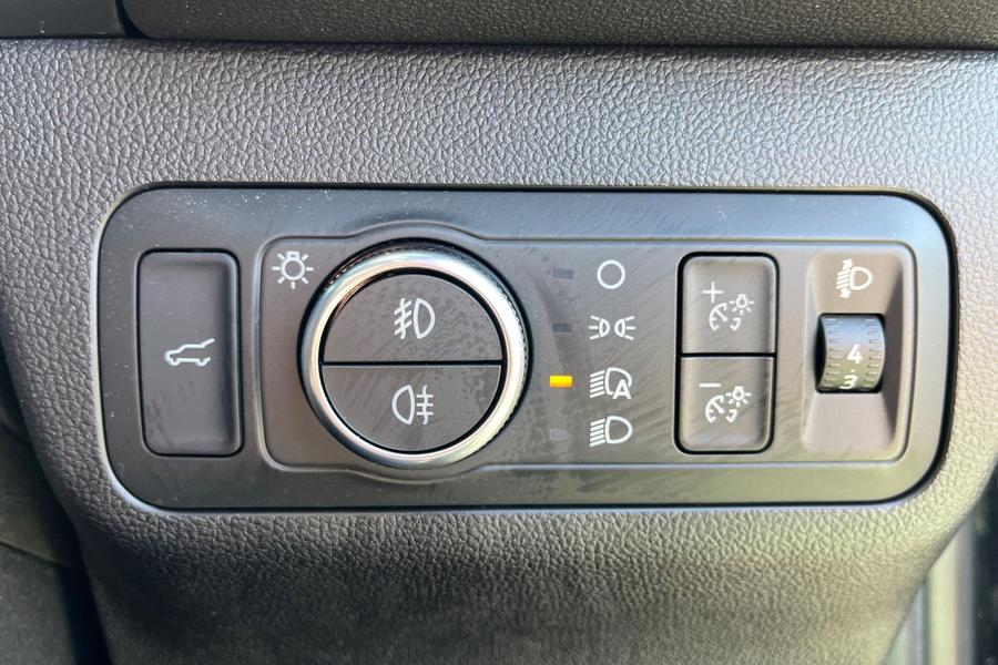 Ford KUGA Photo autoimg-19f14886ce0e403f6b8719c5c9e1c02c5913cf6b.jpg