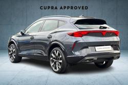 CUPRA Formentor Photo 3