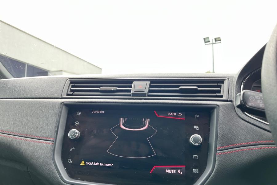 SEAT ARONA Photo autoimg-19f3cddde58a0a60b25451315633f7c02af6d27e.jpg