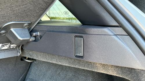 Land Rover Range Rover Evoque Photo autoimg-19f5c374bf02e2bfa9f28f1fccba63e3935075d5.jpg