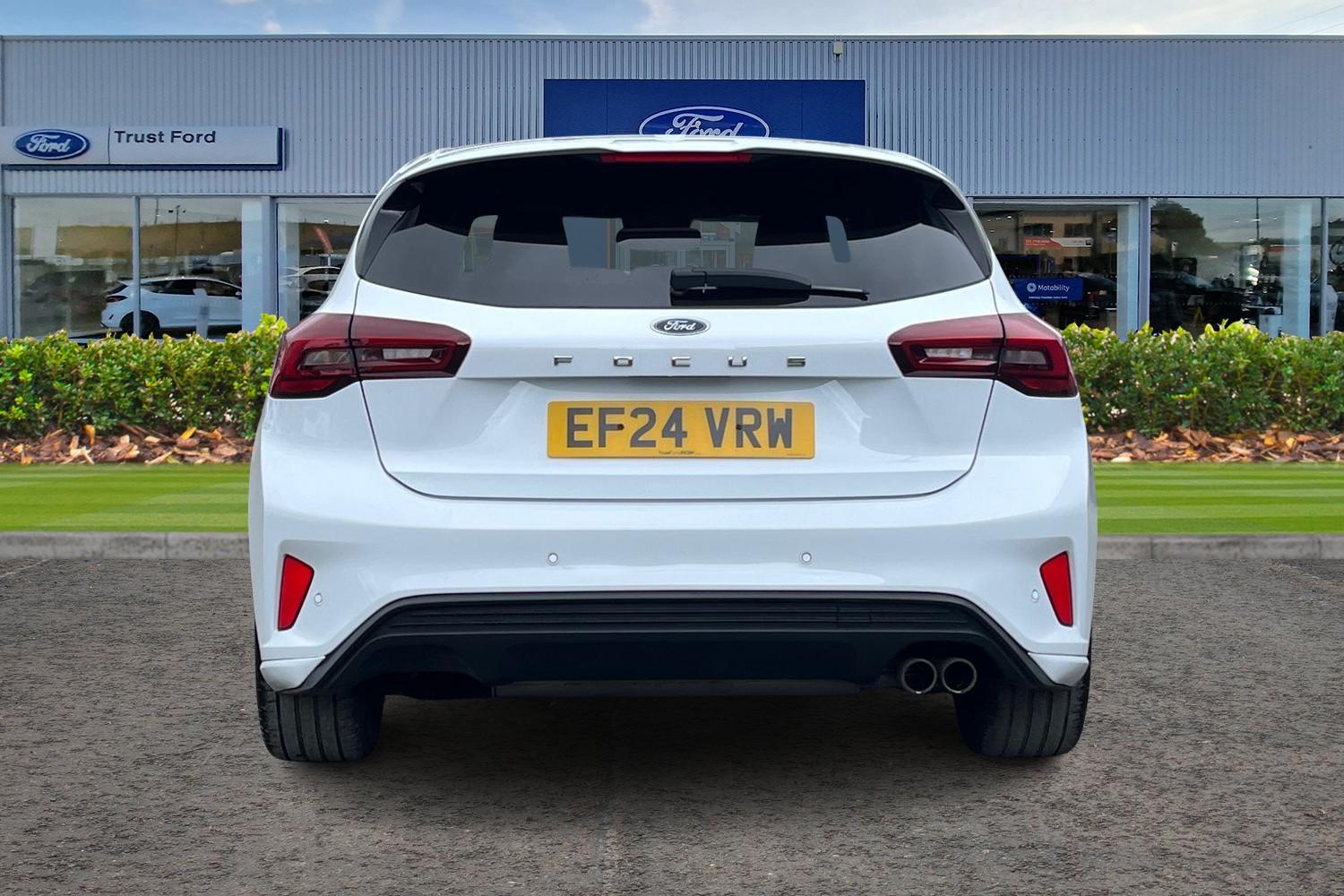 Ford Focus Photo 6
