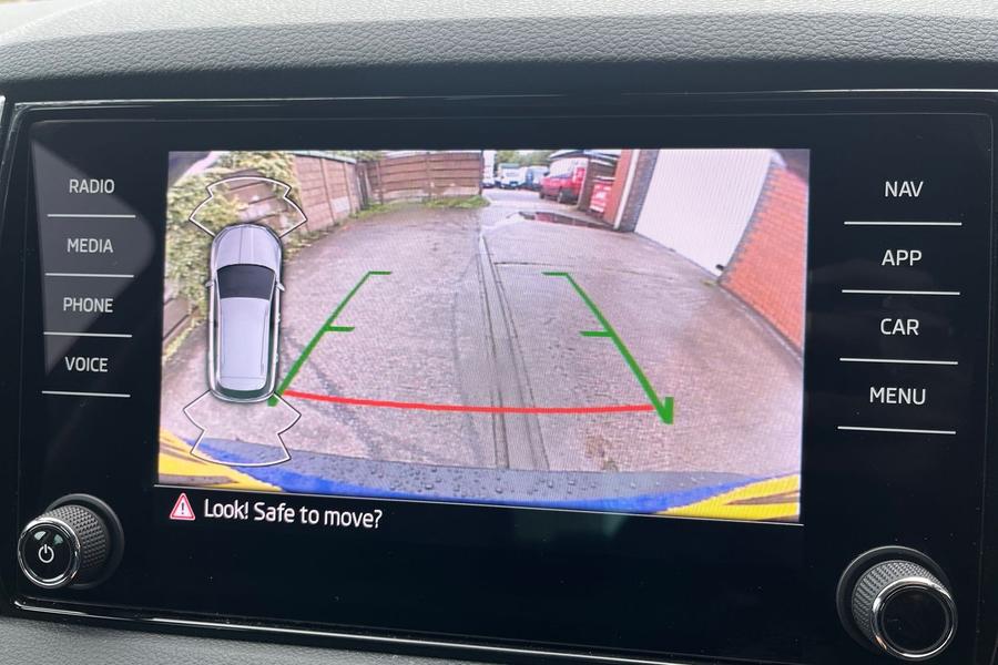 Skoda KAROQ Photo autoimg-19fbeaa7a03578d02cdbee6352fe91722df74f08.jpg