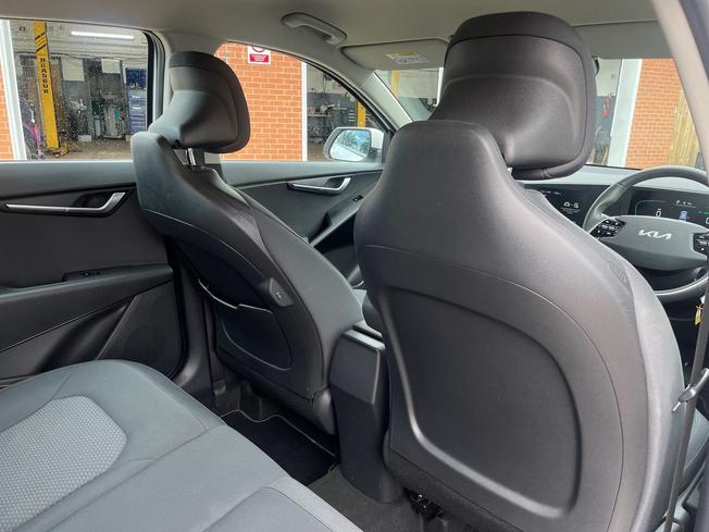 Kia Niro Photo 30