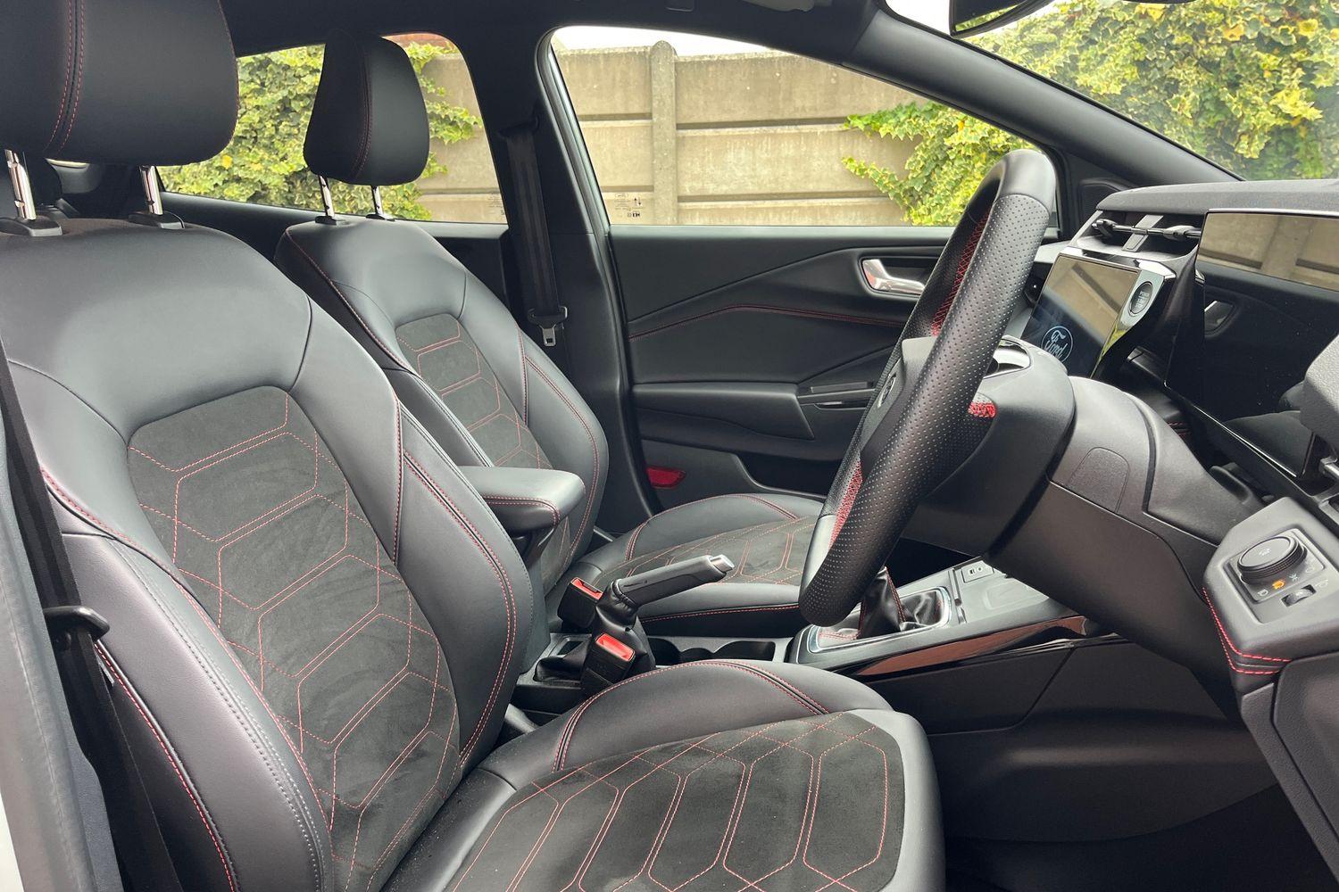 Ford PUMA Photo 16