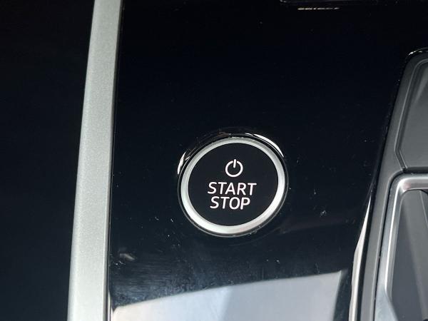 Audi Q4 e-tron Photo autoimg-19fe5d2cfb71ebe1b23dd85d0d1feb13208b4e41.jpg