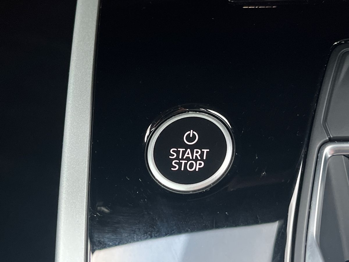 Audi Q4 e-tron Photo 30