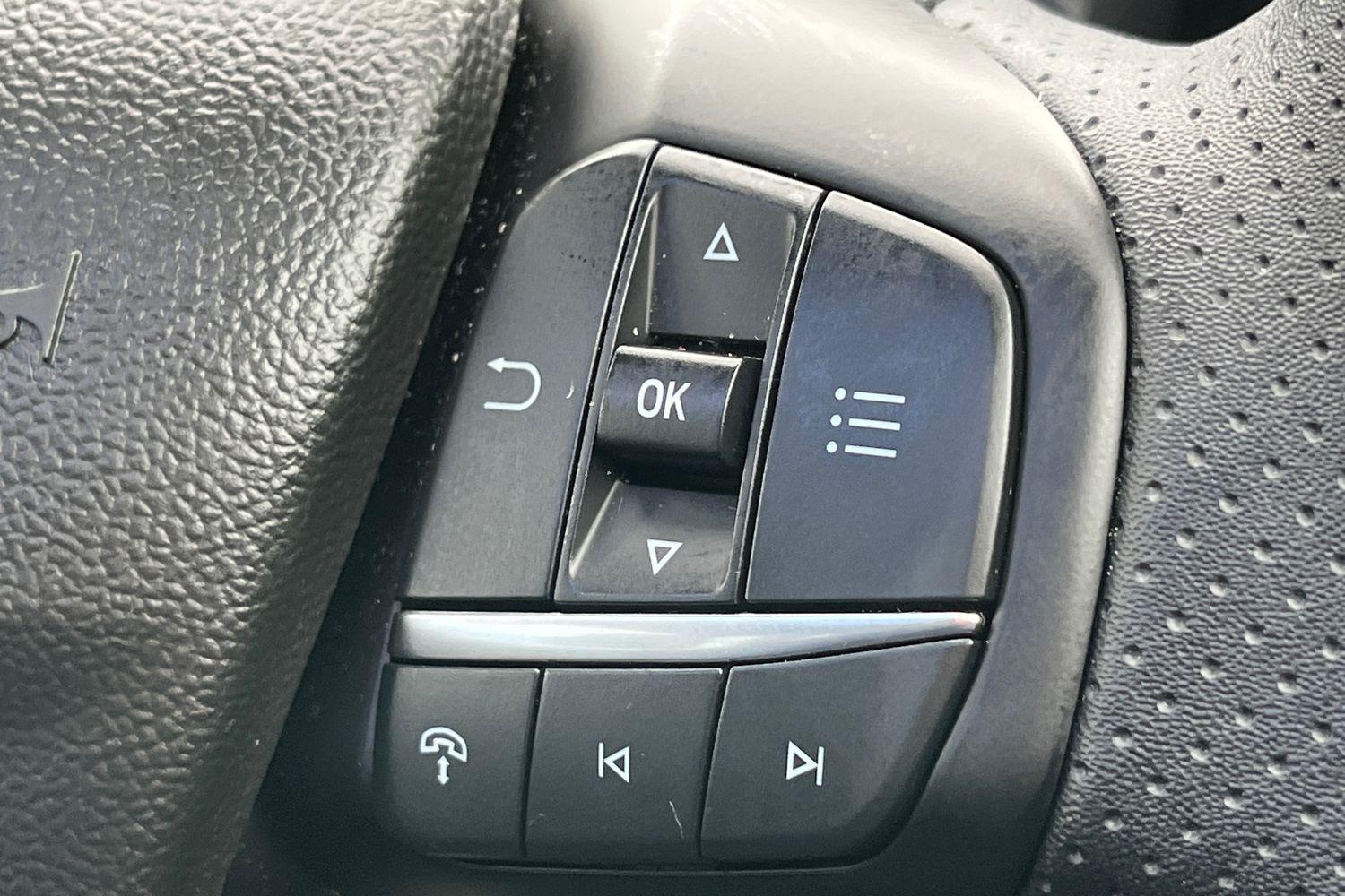 Ford KUGA Photo 30