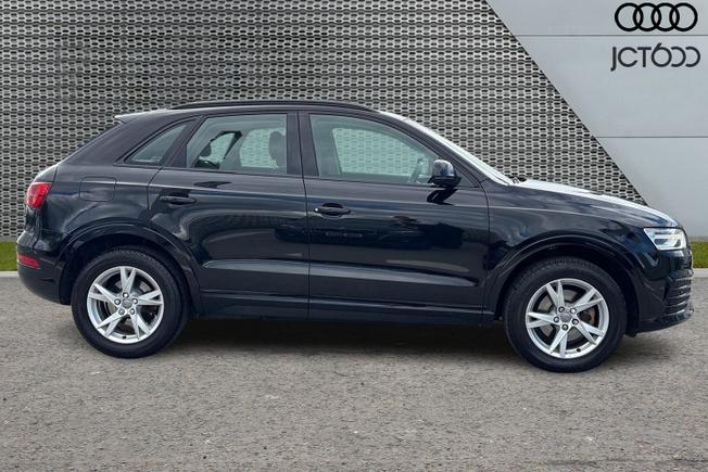 Audi Q3 Photo 4