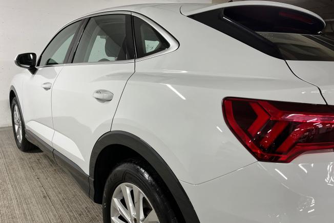AUDI Q3 Photo 36