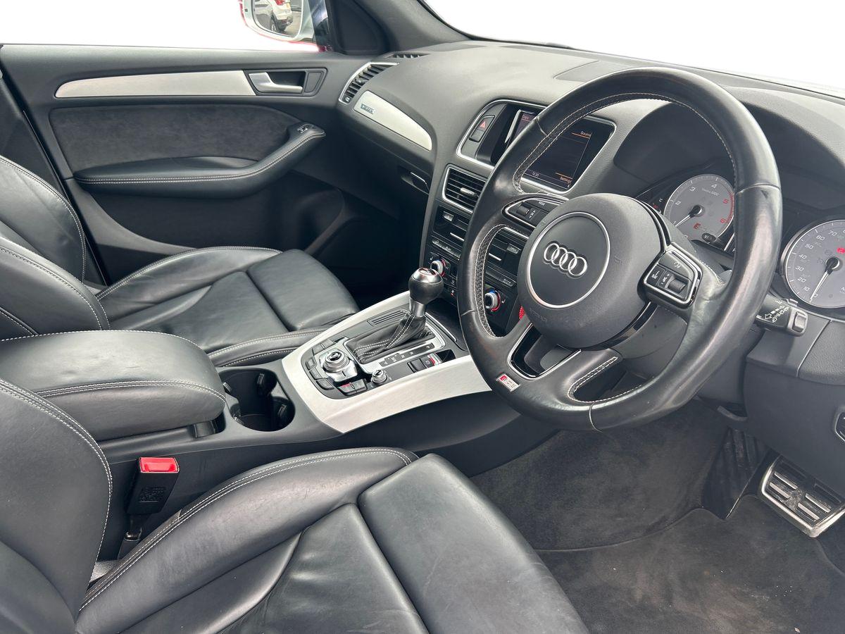 Audi SQ5 Photo 18