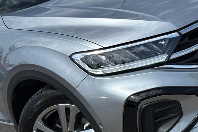 VOLKSWAGEN T-Roc Photo 19