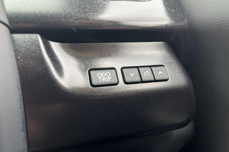 Lexus UX Photo autoimg-1a0c223f674bfb1766b60744fb26ebacfb6a99ef.jpg