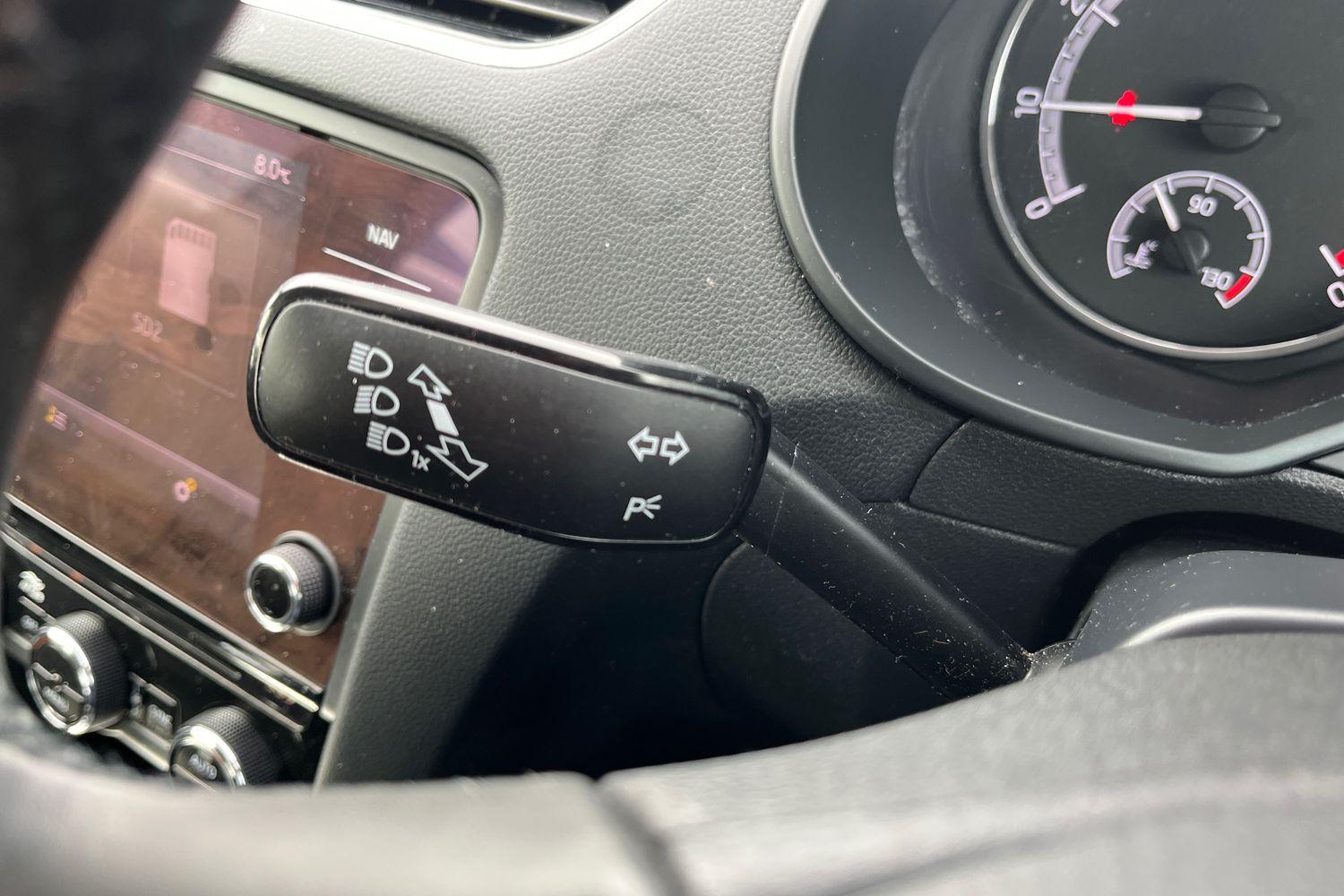 Skoda OCTAVIA Photo 13