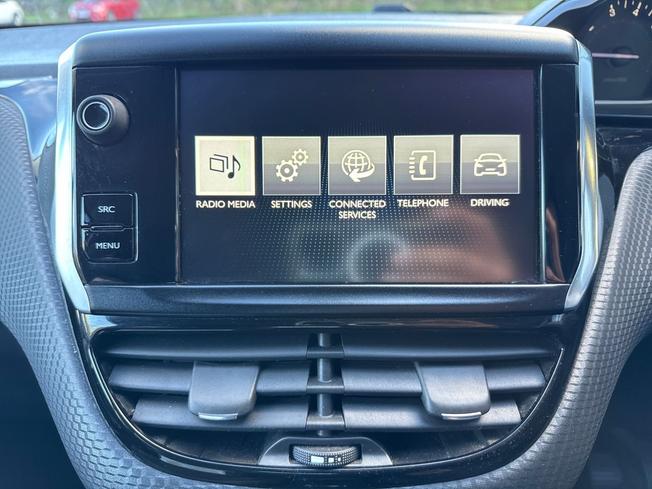 PEUGEOT 2008 Photo 13
