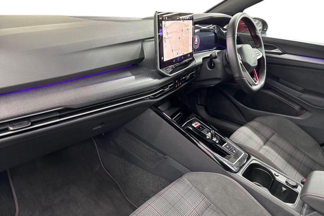 VOLKSWAGEN Golf Photo 2