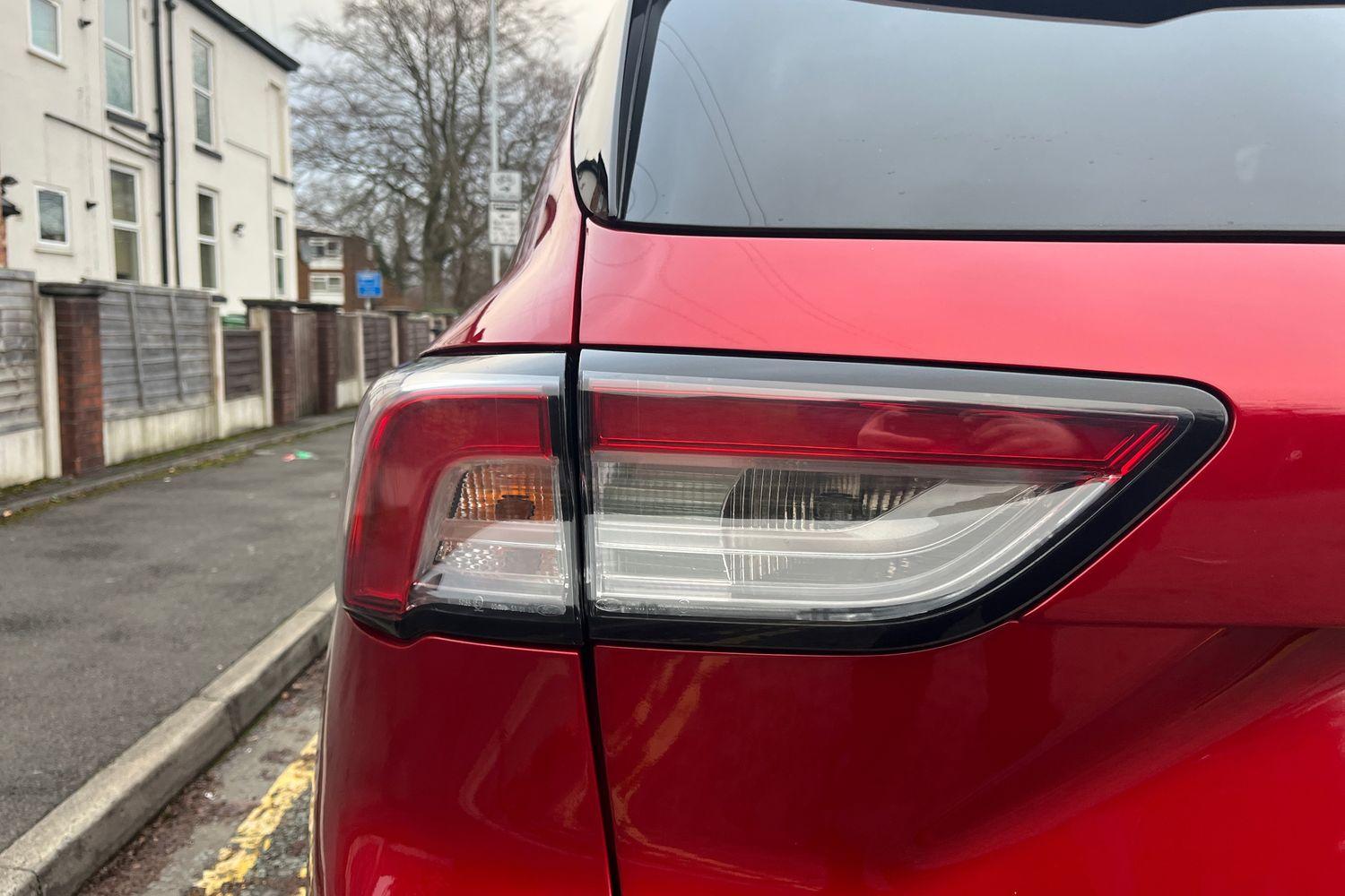 Ford KUGA Photo 25