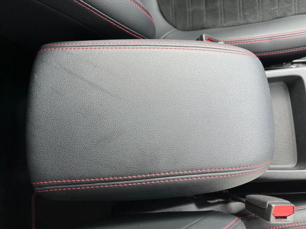 Ford Kuga Photo autoimg-1a16500a1907383030f9b16ca7e81717c59a30c5.jpg
