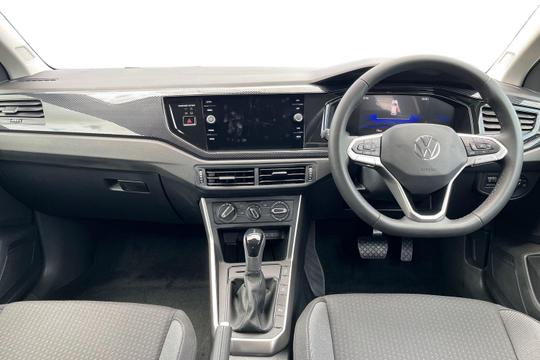 Volkswagen Polo Photo autoimg-1a170382e3017dc1d0dc4bfe13513e8d0bb0c85b.jpg
